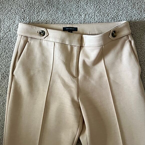 Ann Taylor Women’s Straight Leg Dress Pants Size 10 Khaki Tan Business Casual - Picture 3 of 6